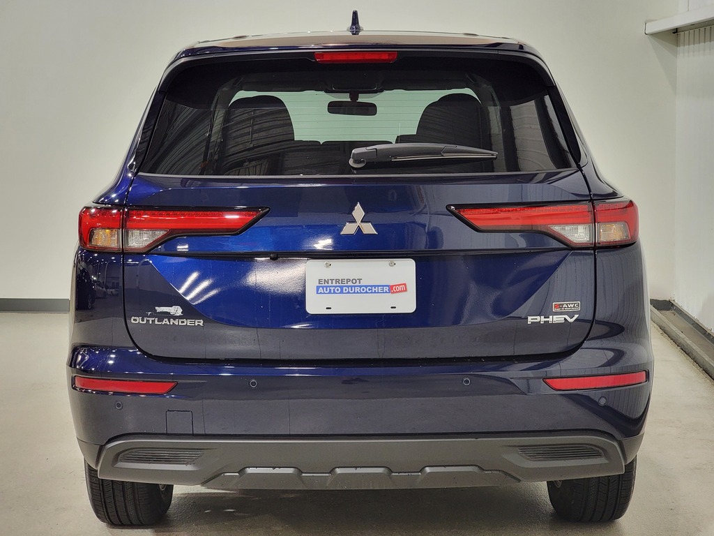 Mitsubishi Outlander PHEV 2025