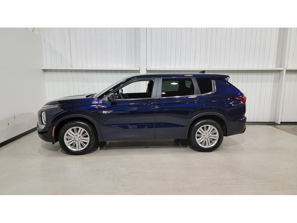 Mitsubishi Outlander PHEV 2025