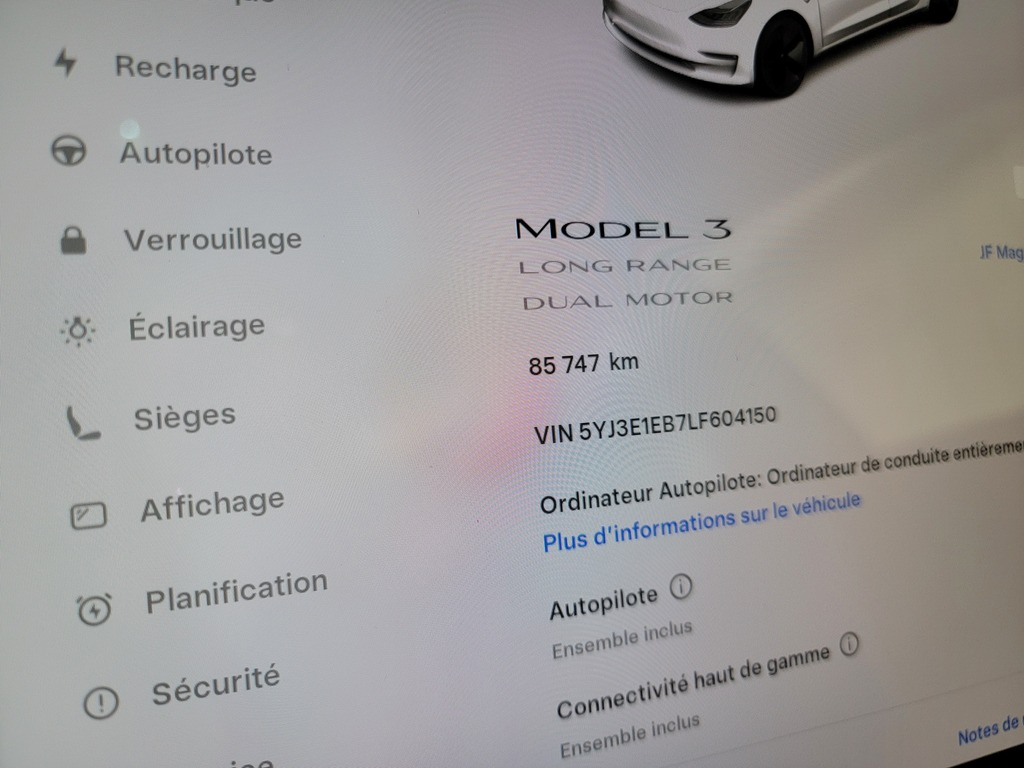 Tesla Model 3 2020