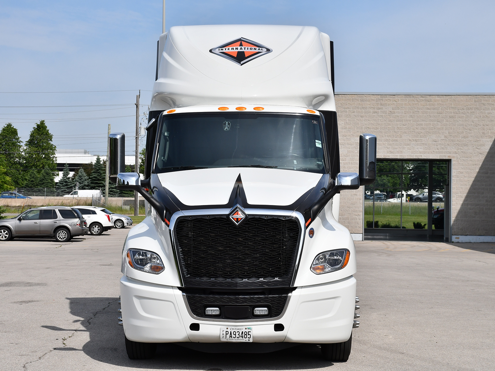 2025 International LT Series International S13