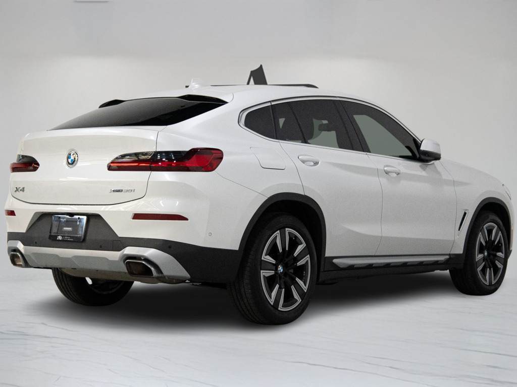 2022 BMW X4 xDrive30i, Toronto, Cash