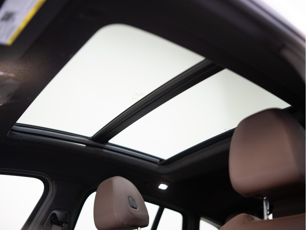 2022 BMW X4 xDrive30i, Toronto, Cash