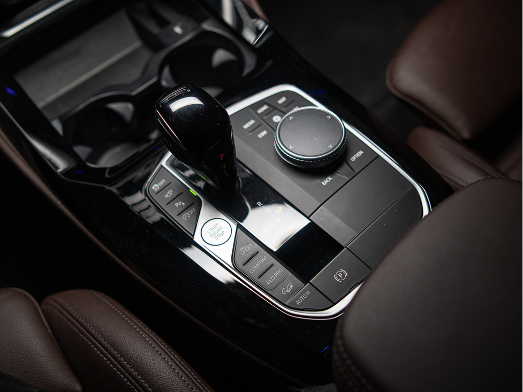 2022 BMW X4 xDrive30i, Toronto, Cash