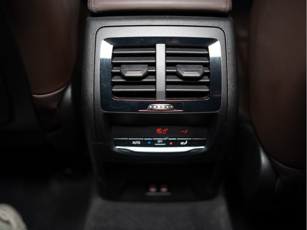 2022 BMW X4 xDrive30i, Toronto, Cash