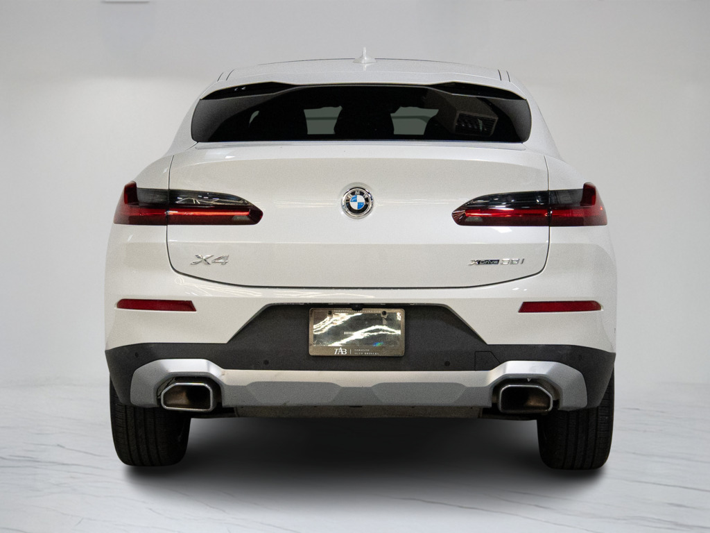 2022 BMW X4 xDrive30i, Toronto, Cash
