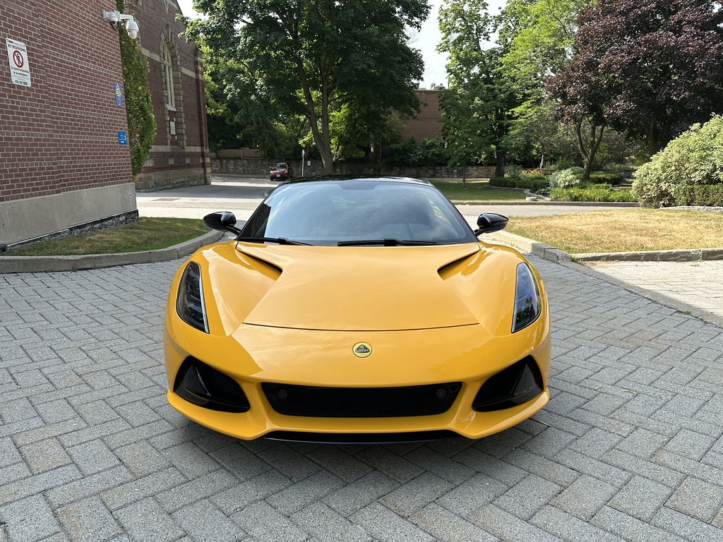/2024 Lotus Emira