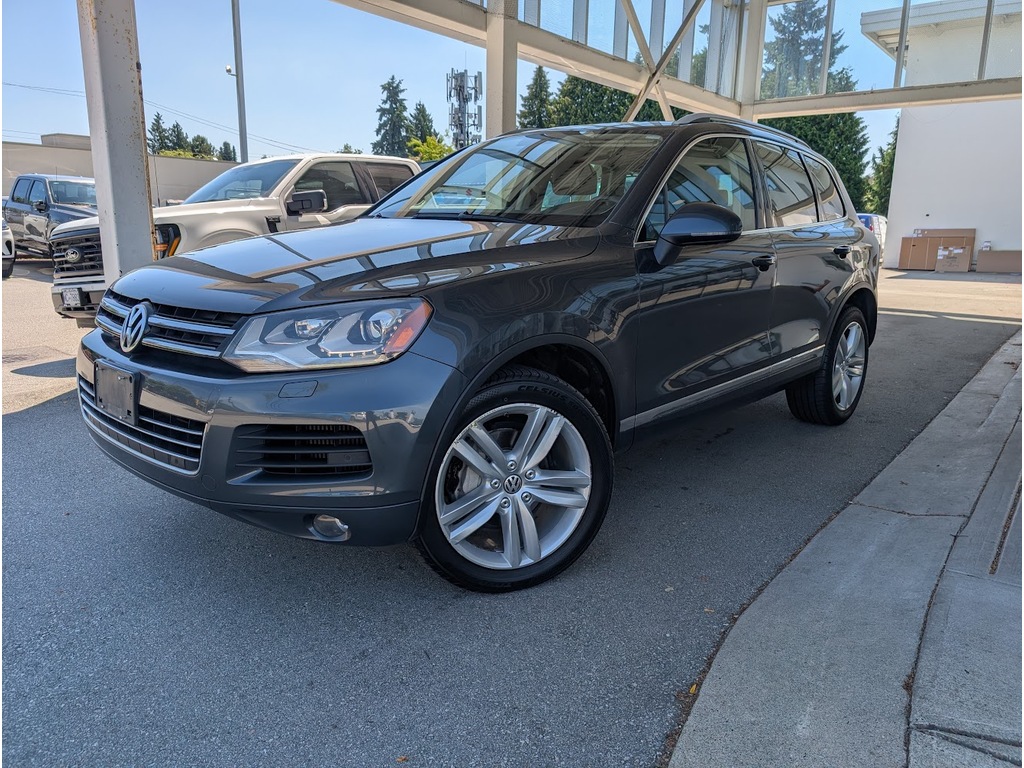 2013 Volkswagen Touareg 3.0 TDI Highline - Touch-Screen, Sunroof