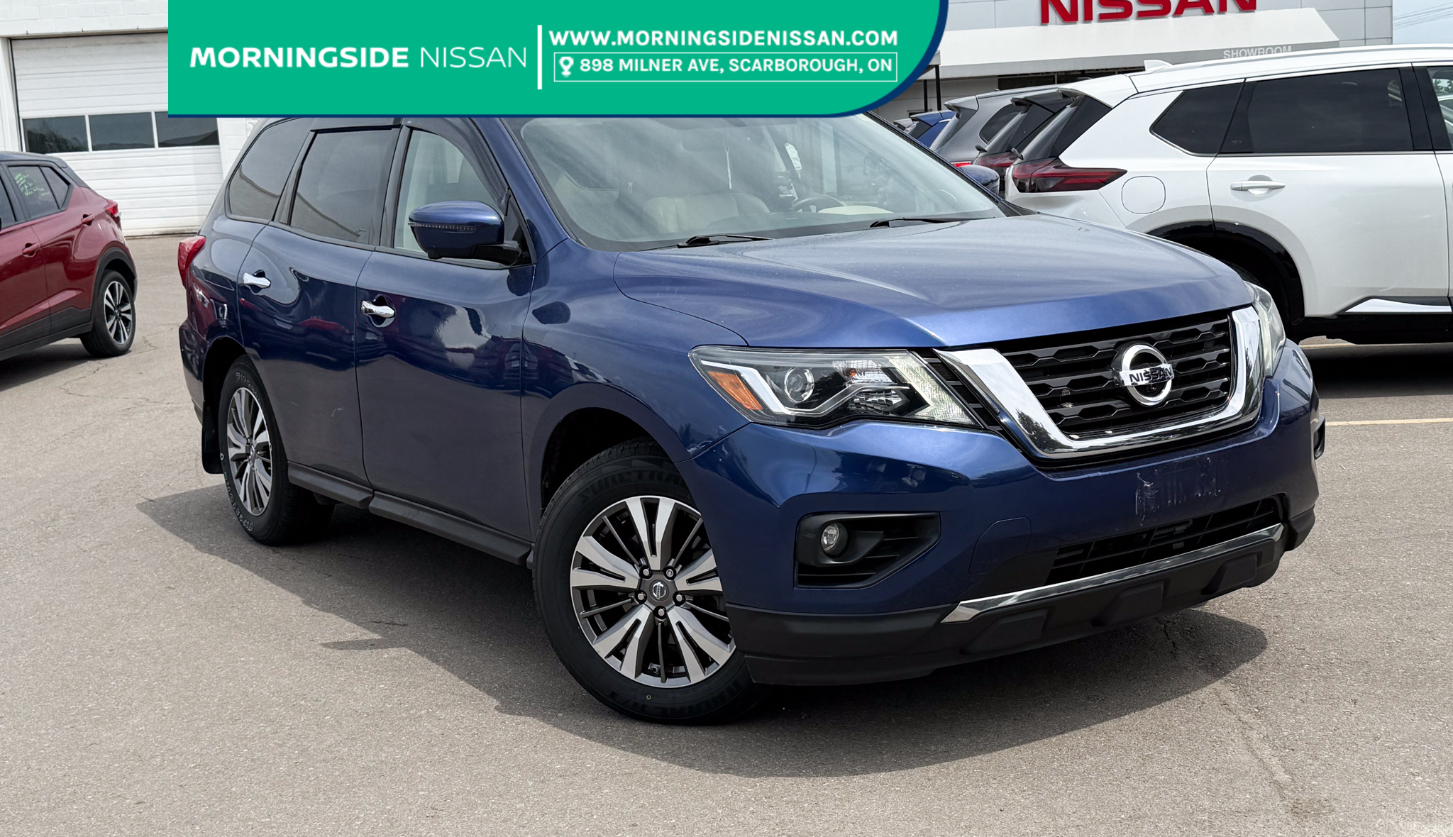 2019 Nissan Pathfinder Leather |  Carplay | AWD | Remote Start | Blindspo
