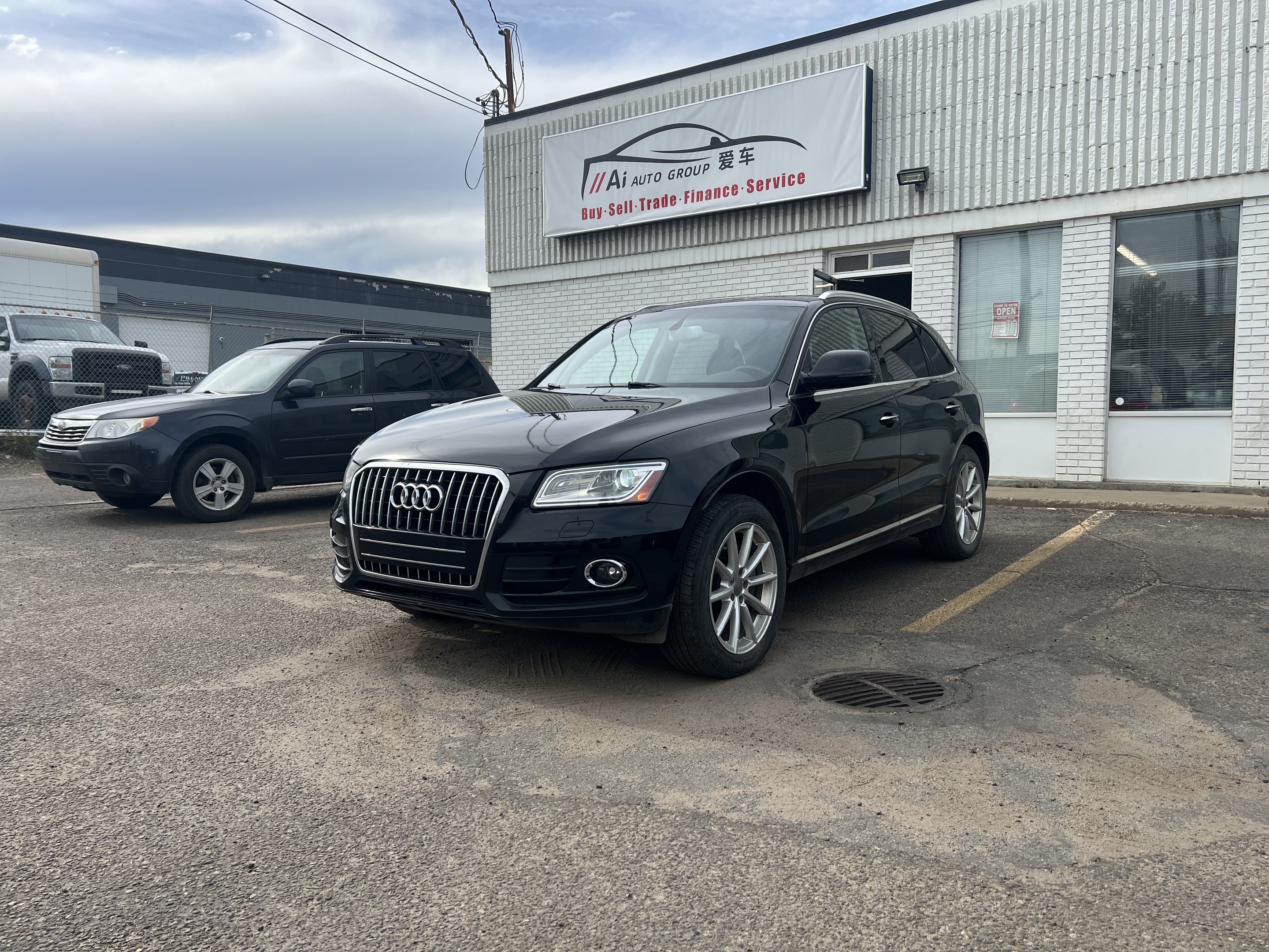 2016 Audi Q5 quattro 4dr 3.0T Technik