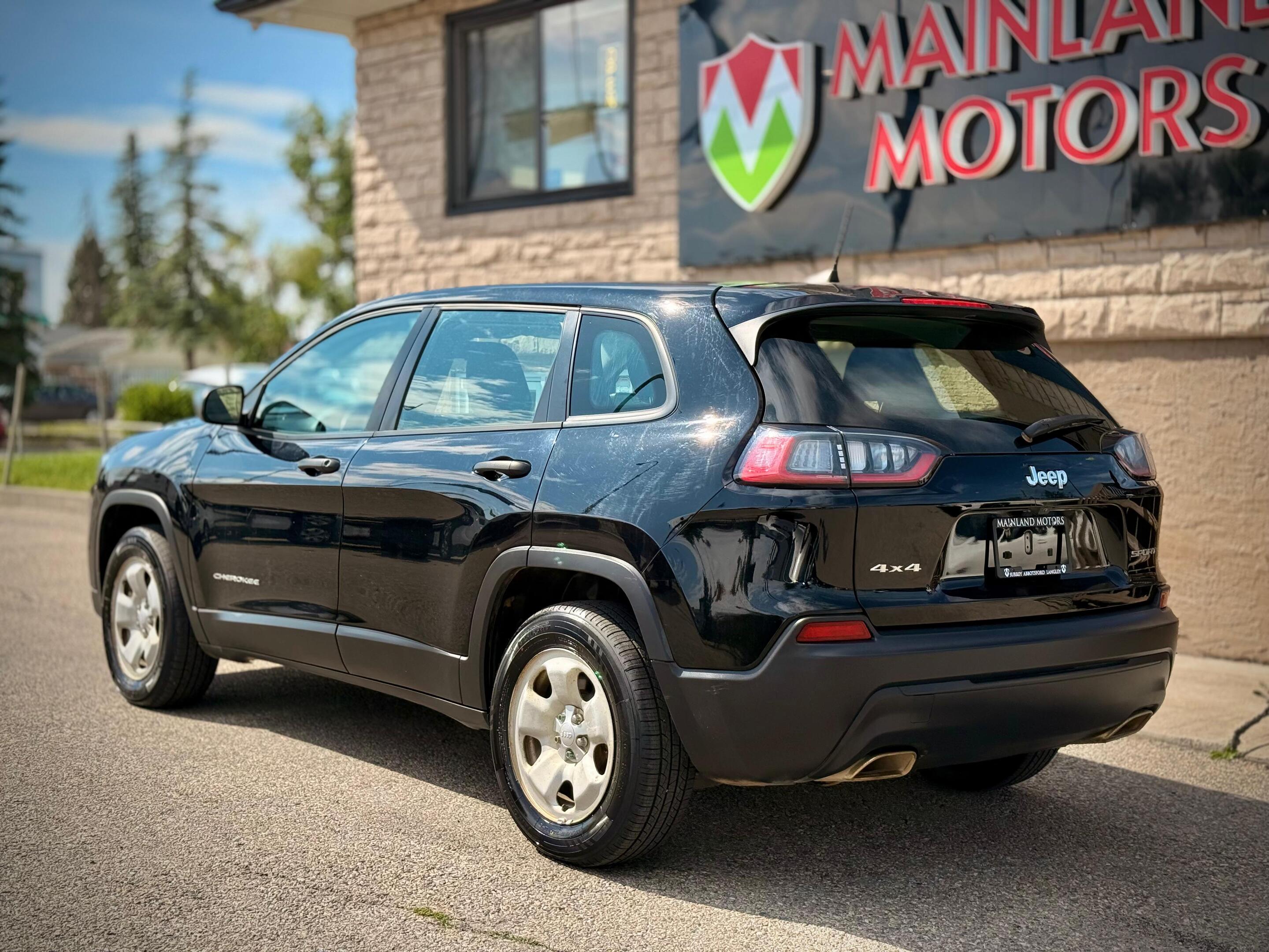 2019 Jeep Cherokee — view 6