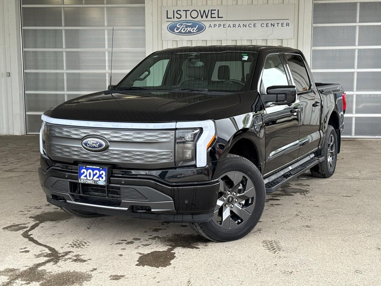 2023 Ford F-150 Lightning Lariat