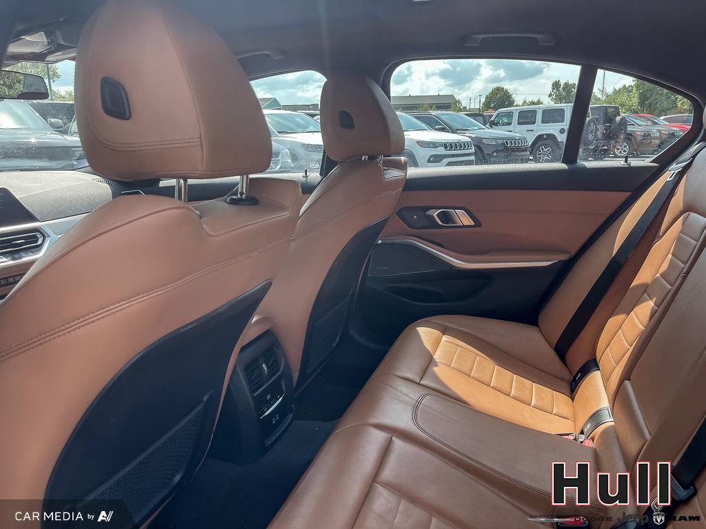 2021 BMW 330e xDrive, Toronto, Cash