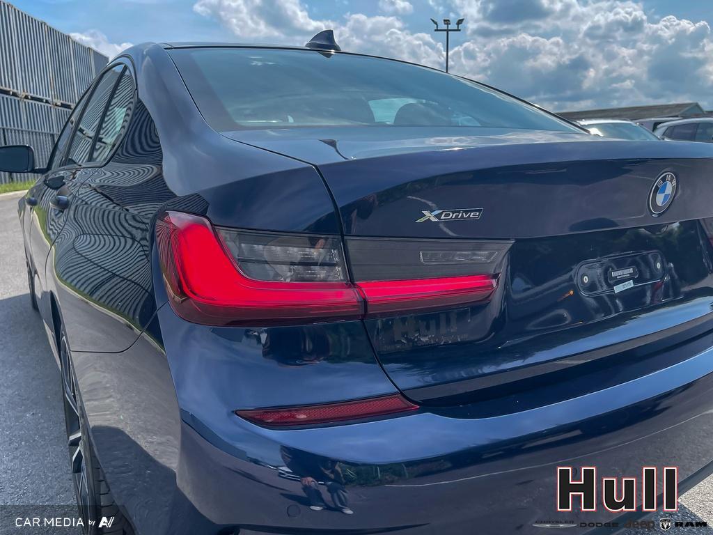 2021 BMW 330e xDrive, Toronto, Cash