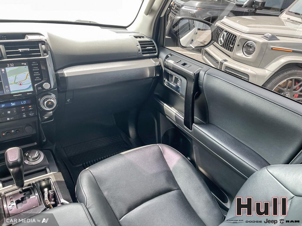 2021 Toyota 4Runner 4WD NIGHTSHADE LIMITED POWER SIDE STEPS AND MORE!, Toronto, Cash