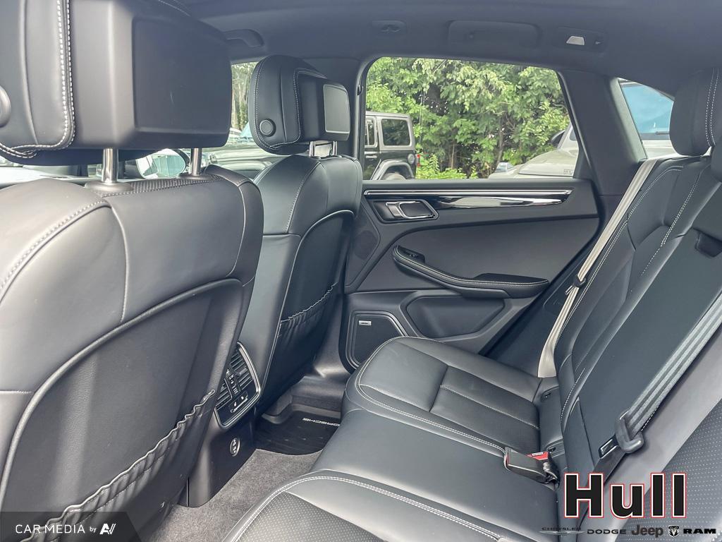 2023 Porsche Macan S, Toronto, Cash