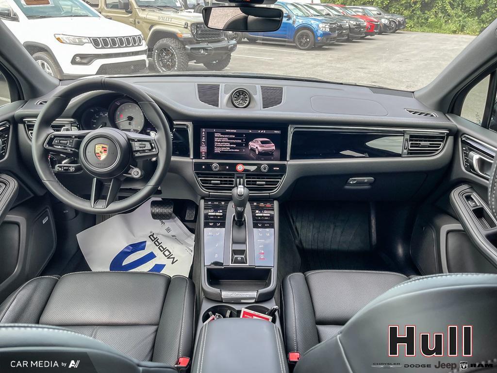 2023 Porsche Macan S, Toronto, Cash