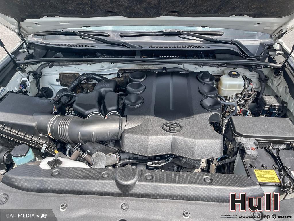 2021 Toyota 4Runner 4WD NIGHTSHADE LIMITED POWER SIDE STEPS AND MORE!, Toronto, Cash