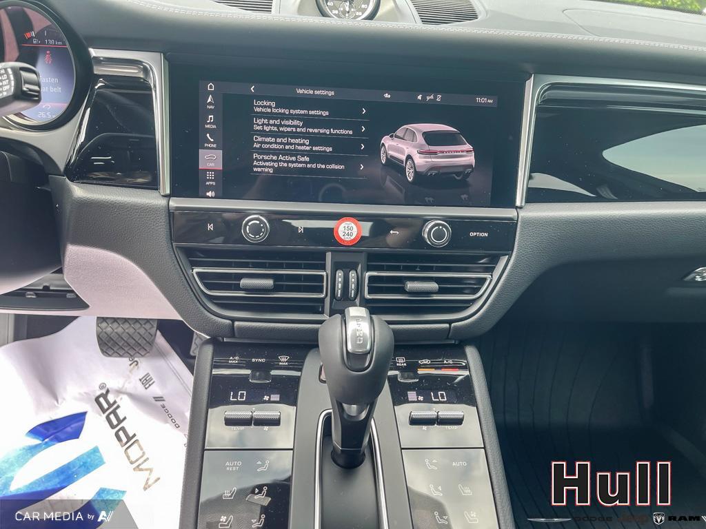 2023 Porsche Macan S, Toronto, Cash