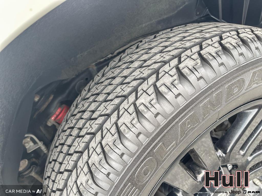 2021 Toyota 4Runner 4WD NIGHTSHADE LIMITED POWER SIDE STEPS AND MORE!, Toronto, Cash