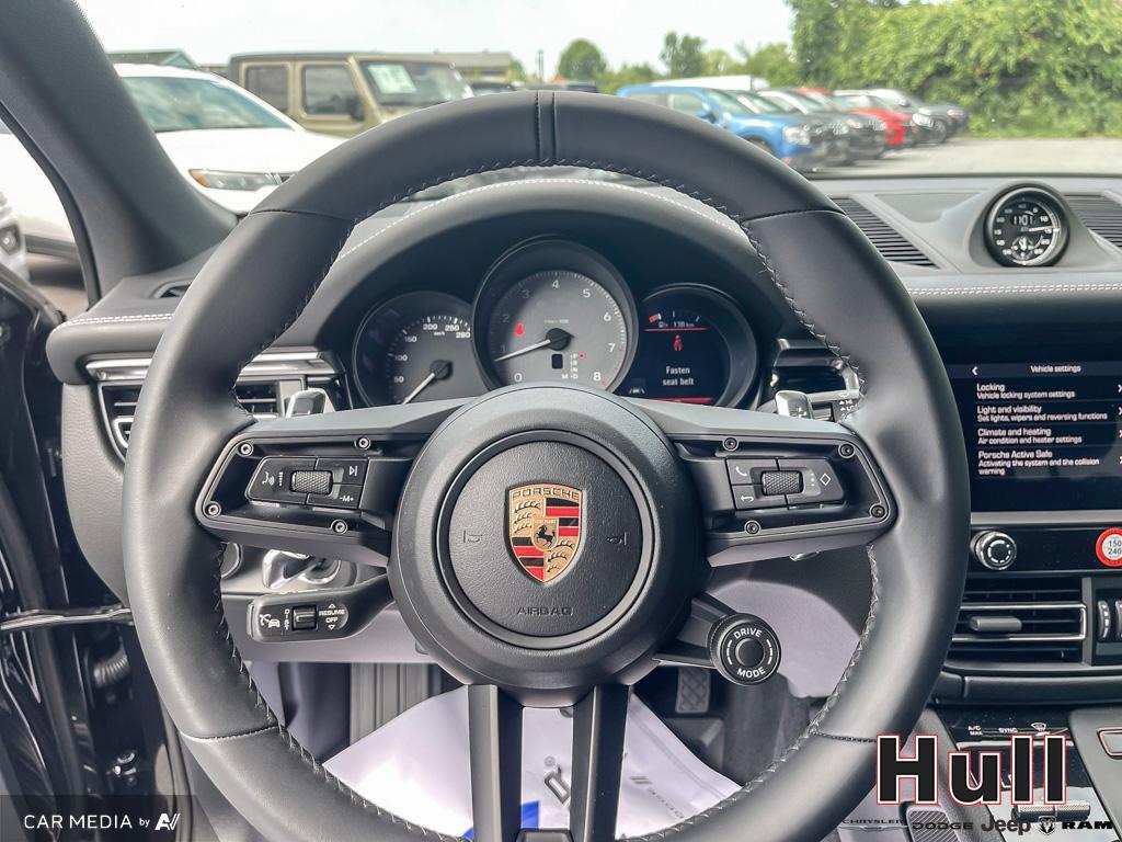 2023 Porsche Macan S, Toronto, Cash