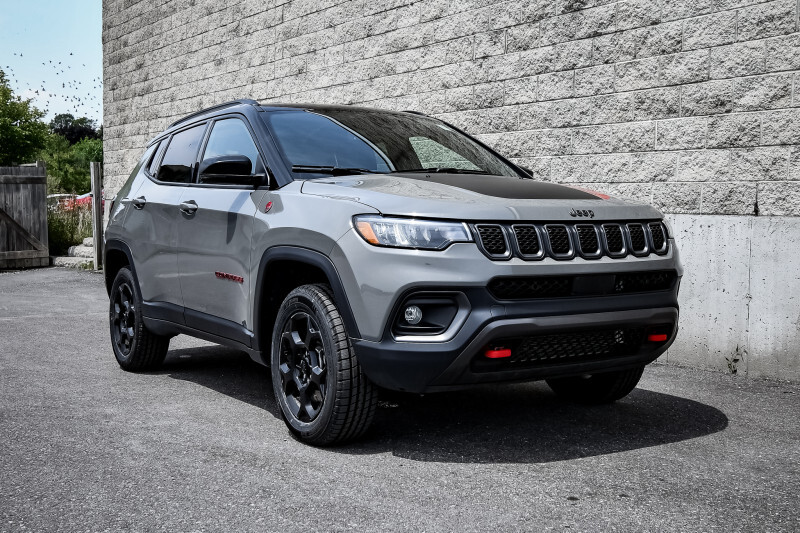 2024 Jeep Compass Trailhawk  • LEATHER SEATS • 4G WI-FI
