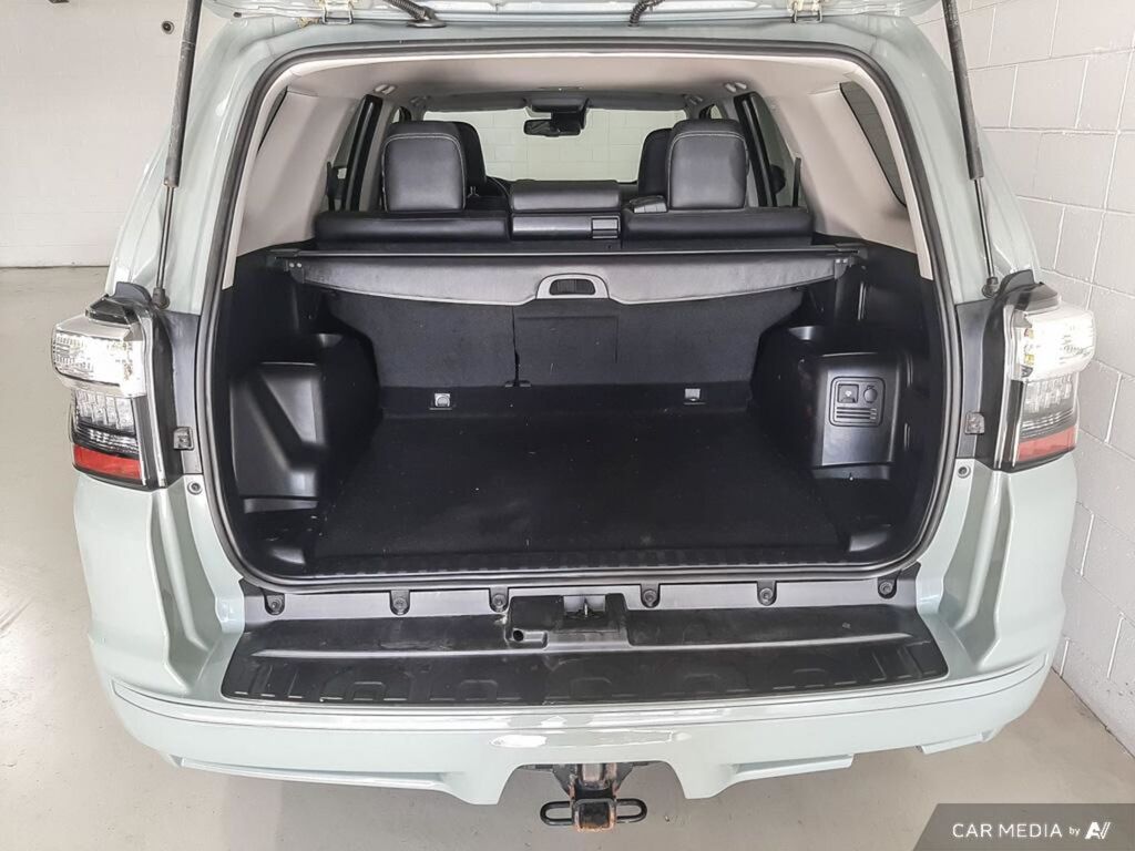 2023 Toyota 4Runner , Vancouver, Cash