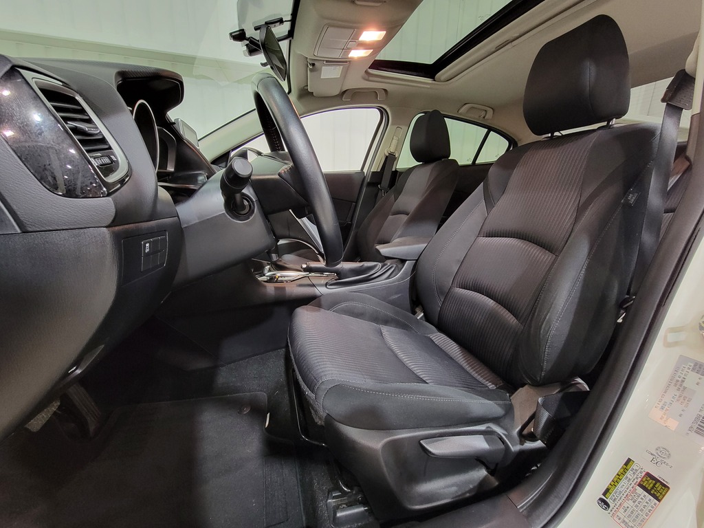 Mazda Mazda3 2016