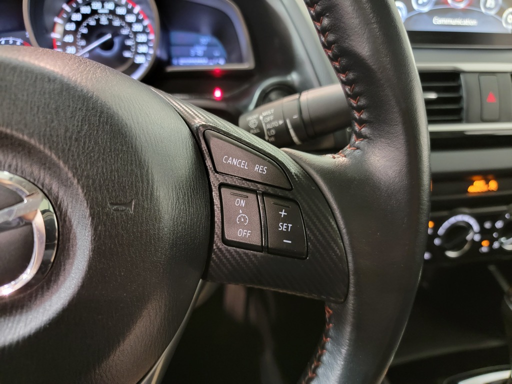 Mazda Mazda3 2016