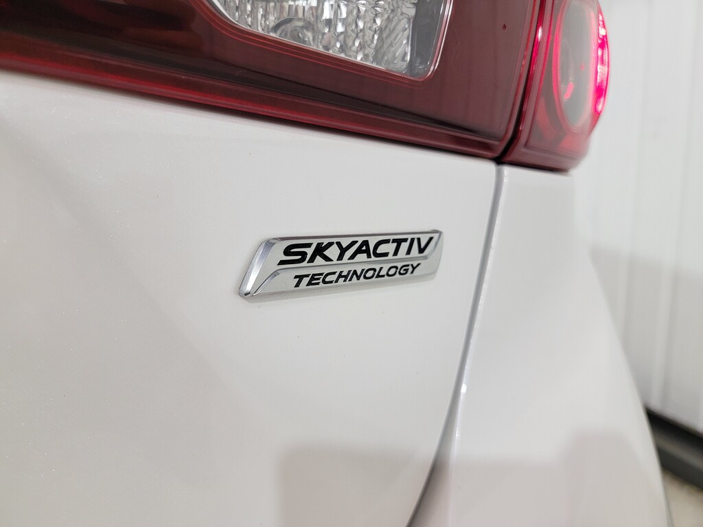 Mazda Mazda3 2016
