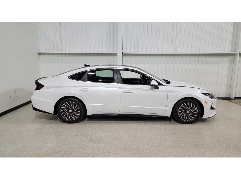 Hyundai Sonata Hybrid 2021