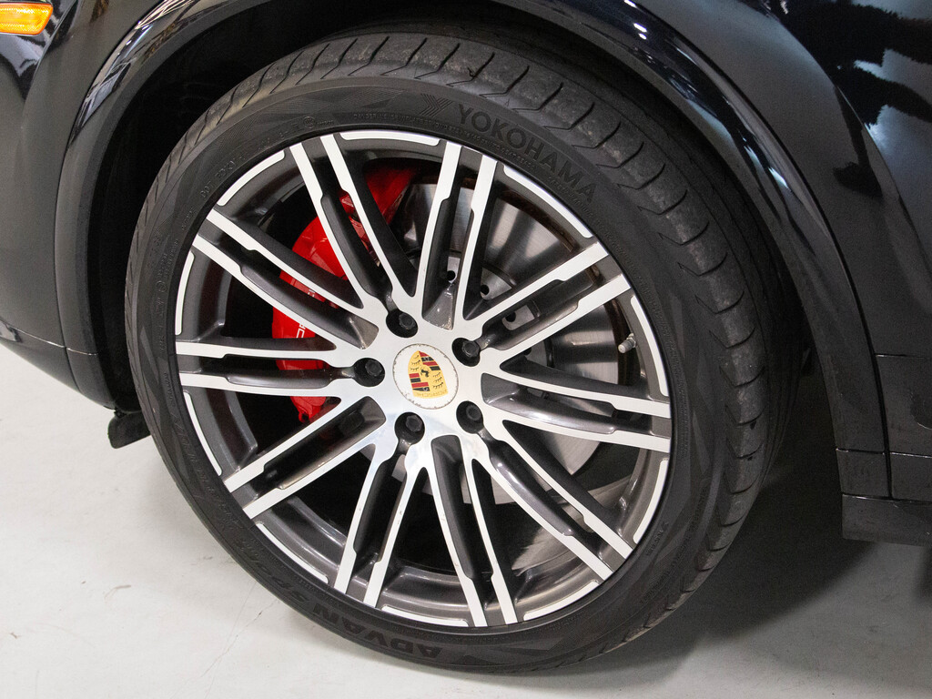 2016 Porsche Cayenne GTS, Toronto, Cash
