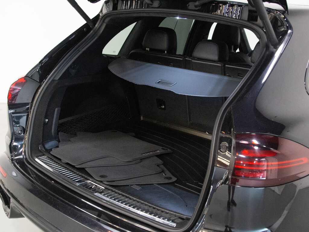 2016 Porsche Cayenne GTS, Toronto, Cash