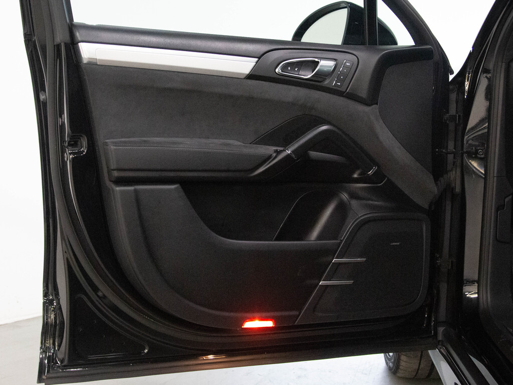 2016 Porsche Cayenne GTS, Toronto, Cash