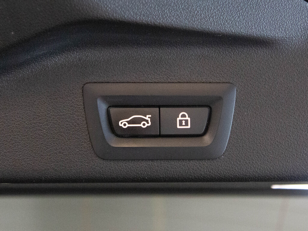 2023 BMW X5 PHEV xDrive45e, Toronto, Cash