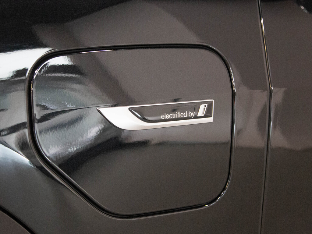 2023 BMW X5 PHEV xDrive45e, Toronto, Cash