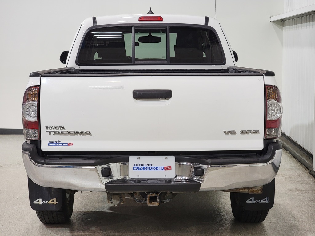 Toyota Tacoma 2015