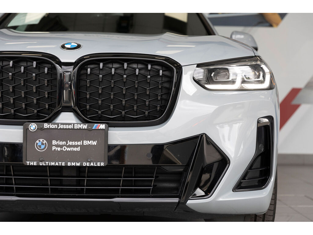 2024 BMW X4 xDrive30i, Vancouver, Cash