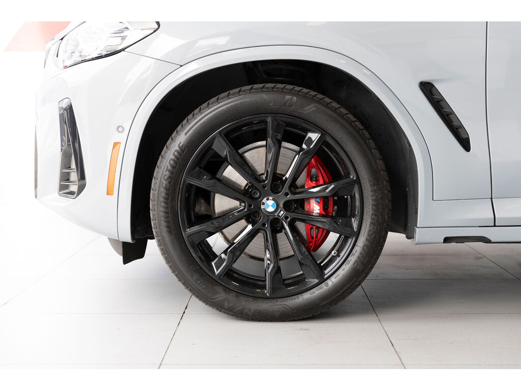 2024 BMW X4 xDrive30i, Vancouver, Cash