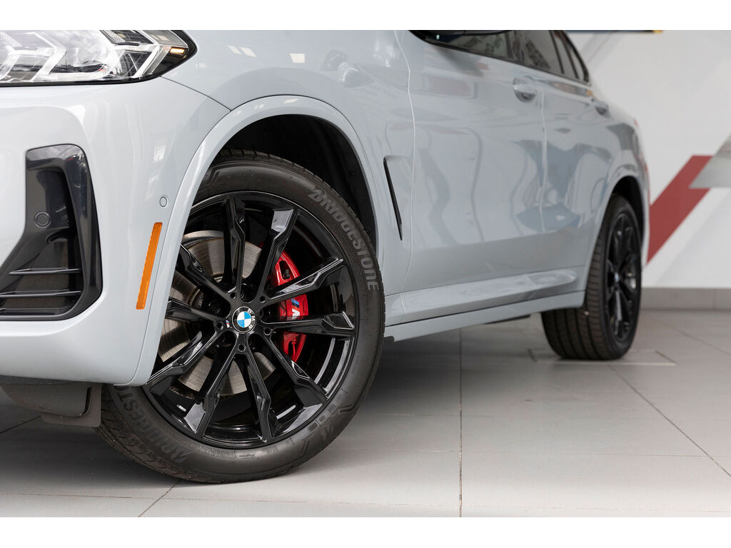 2024 BMW X4 xDrive30i, Vancouver, Cash