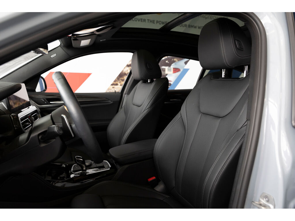 2024 BMW X4 xDrive30i, Vancouver, Cash