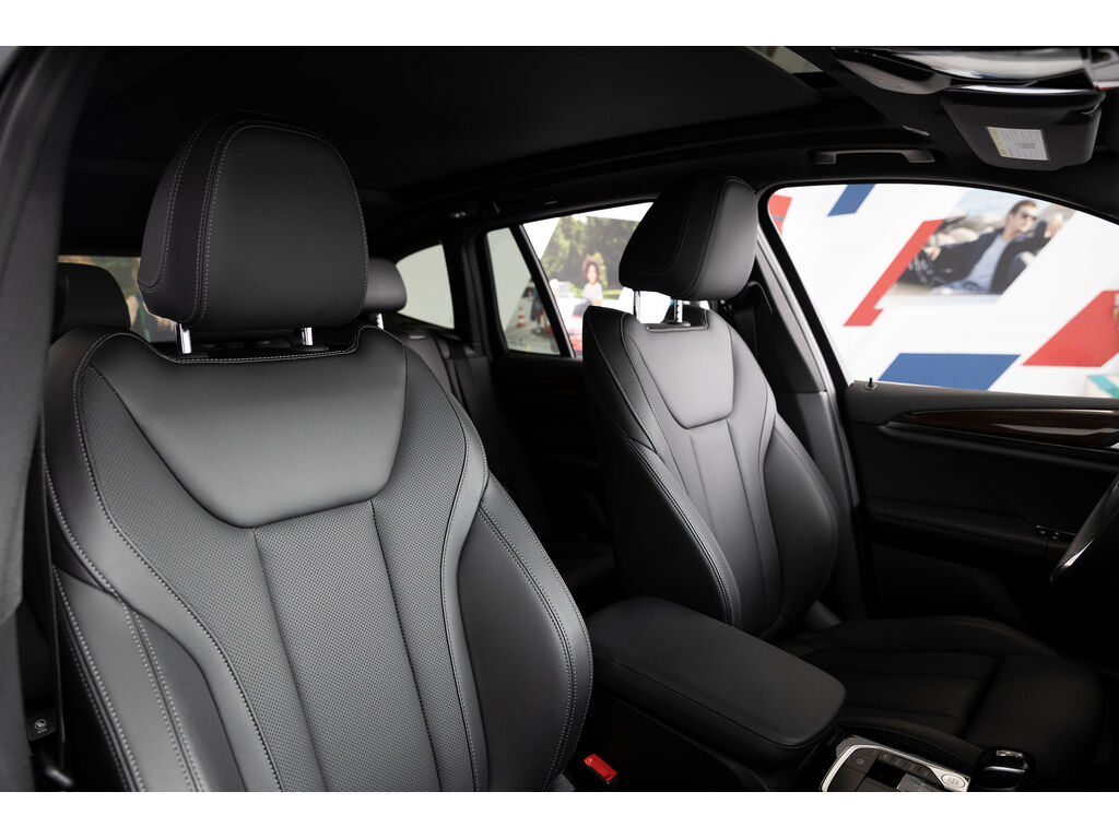 2022 BMW X3 xDrive30i, Vancouver, Cash