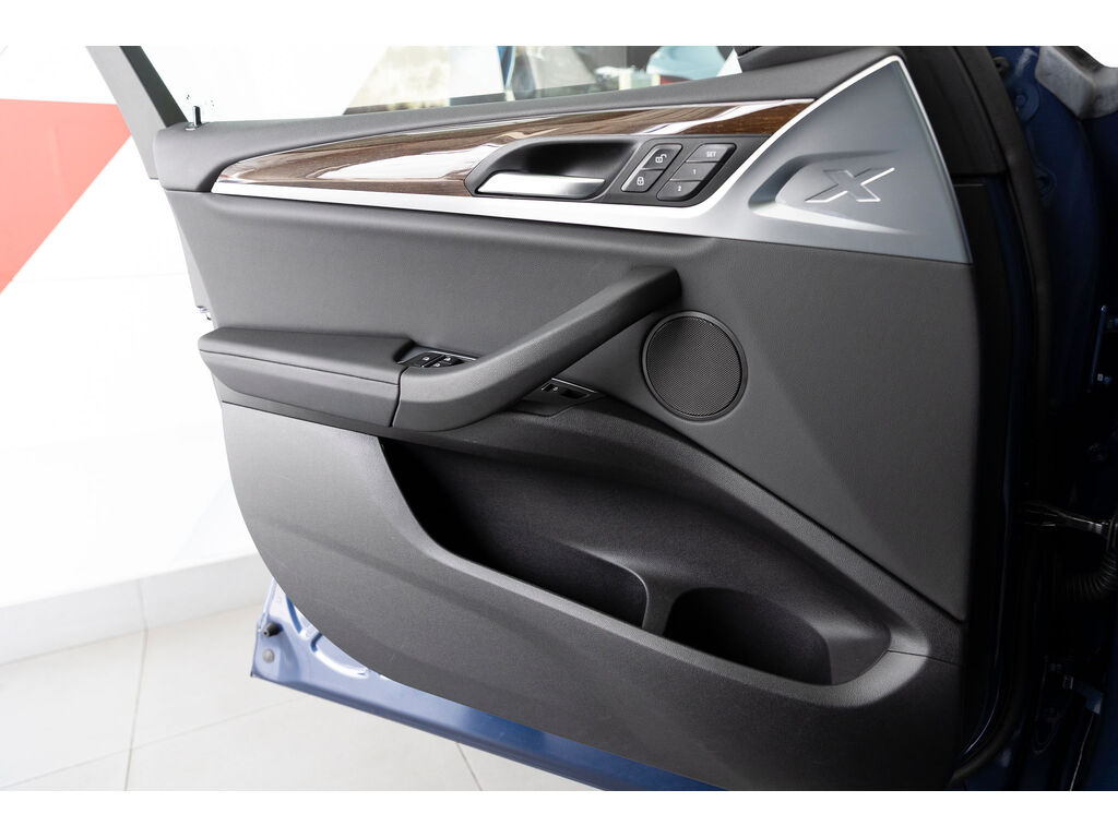 2022 BMW X3 xDrive30i, Vancouver, Cash