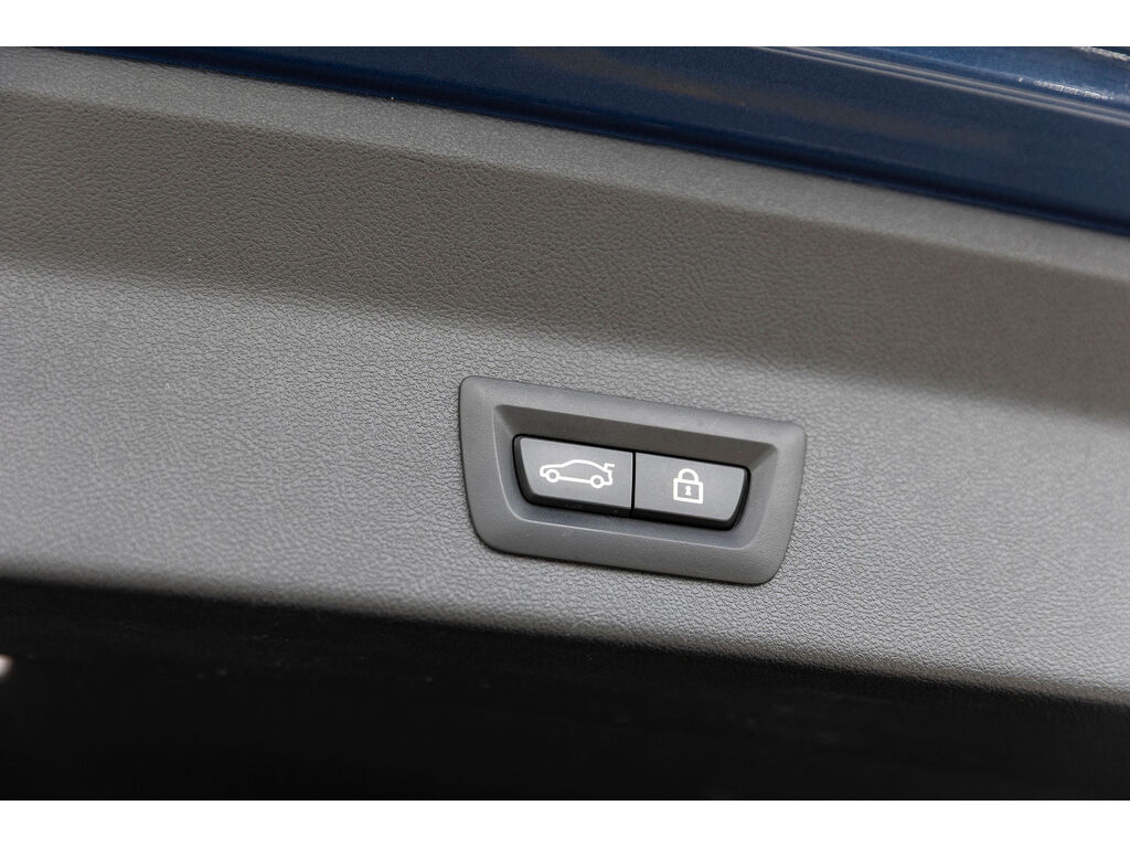2022 BMW X3 xDrive30i, Vancouver, Cash