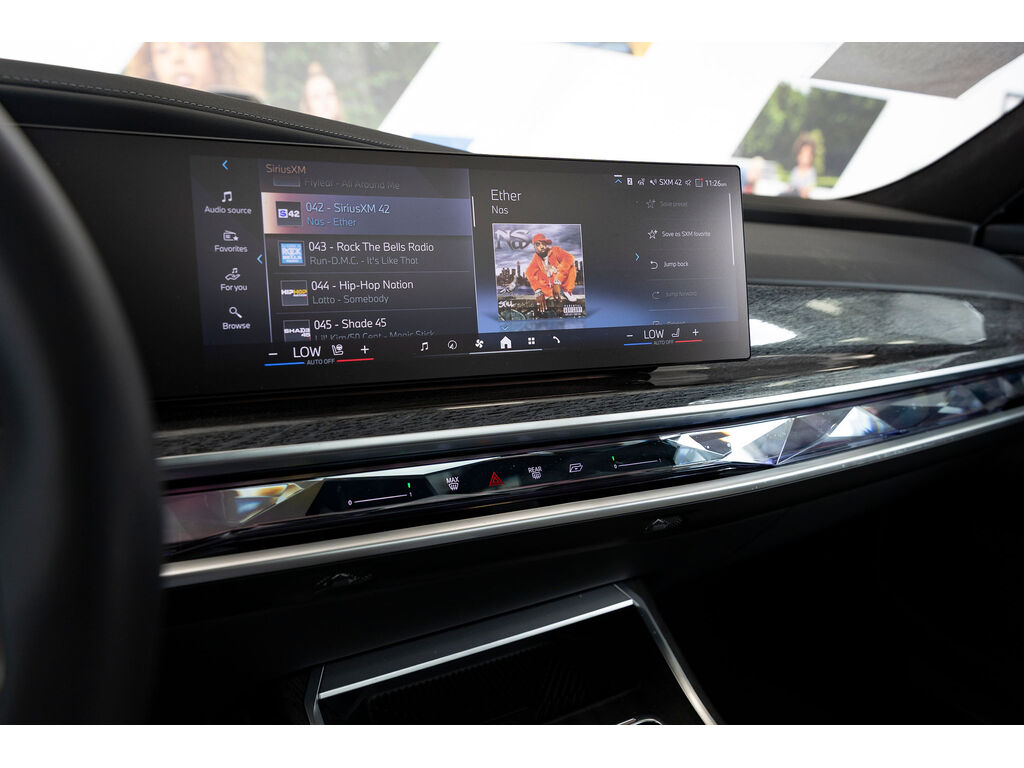 2024 BMW 760i xDrive, 温哥华, 全款车