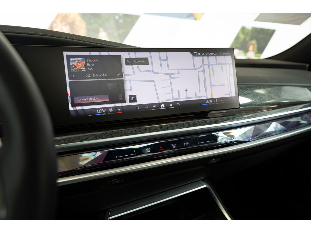 2024 BMW 760i xDrive, 温哥华, 全款车