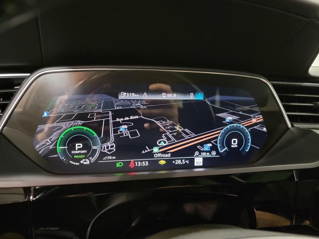 Audi e-tron 2019