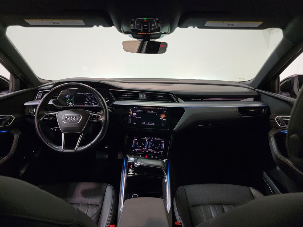 Audi e-tron 2019