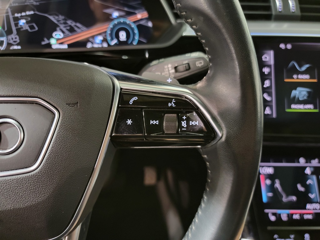 Audi e-tron 2019