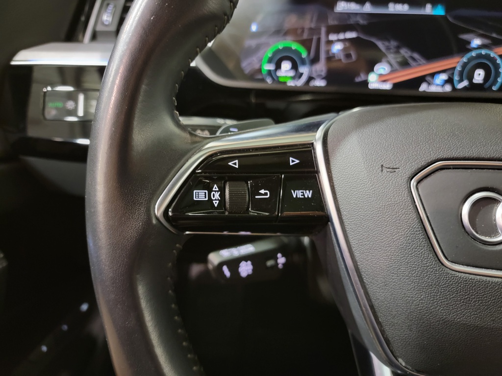 Audi e-tron 2019