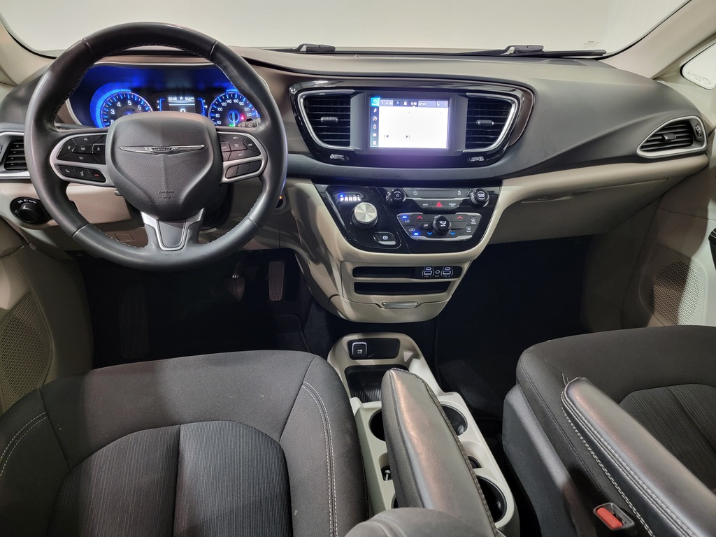 Chrysler Grand Caravan 2022